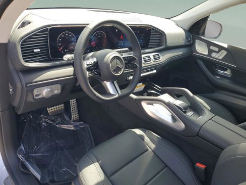 New 2026 Mercedes-Benz GLS 450 4MATIC image 27