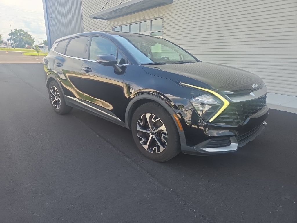 Used 2023 Kia Sportage EX FWD image 11