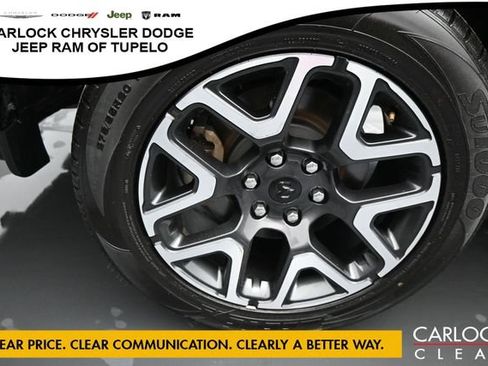 Used 2025 RAM 1500 Laramie AWD/4WD image 52