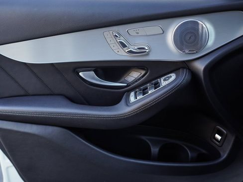 Used 2019 Mercedes-Benz GLC 300 4MATIC Coupe image 36