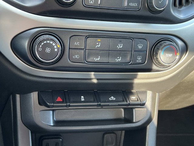 Used 2020 Chevrolet Colorado LT w/ LT Convenience Package AWD/4WD image 23