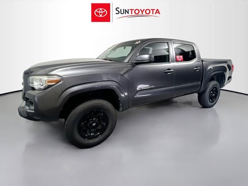 Used 2018 Toyota Tacoma SR5 image 9