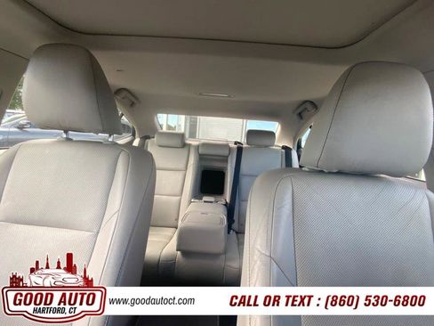 Used 2015 Lexus ES 350 w/ Luxury Package FWD image 19