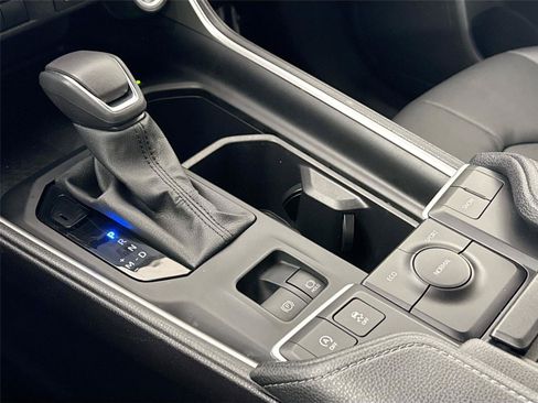 Certified 2025 Toyota Grand Highlander FWD image 27