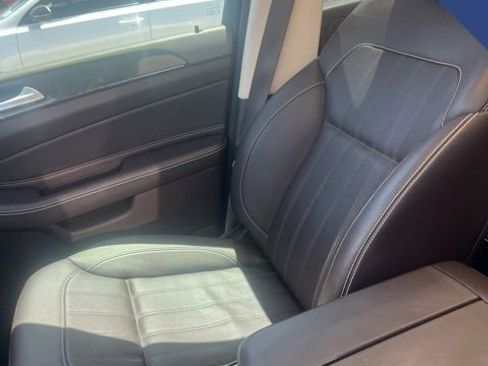 Used 2018 Mercedes-Benz GLE 350 image 7