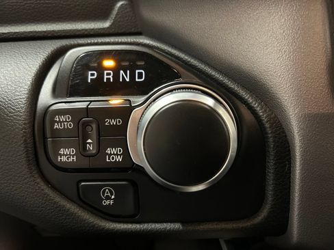 Used 2023 RAM 1500 Big Horn AWD/4WD image 23
