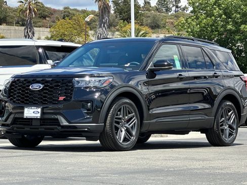 New 2026 Ford Explorer ST w/ Sun And Sound Package AWD/4WD image 7
