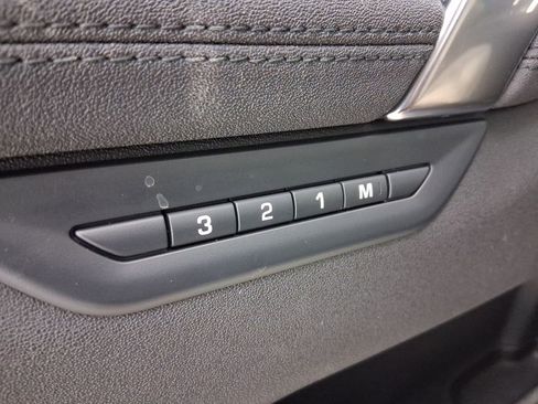 New 2025 Land Rover Discovery Sport S image 16