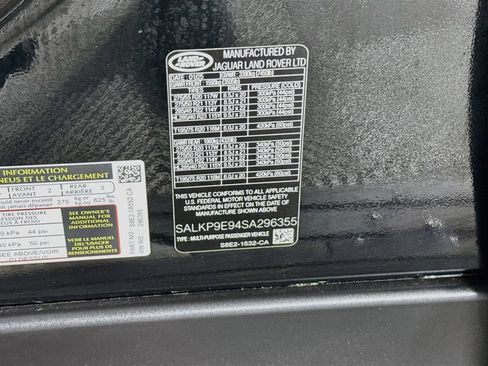 Used 2025 Land Rover Range Rover SE AWD/4WD image 31