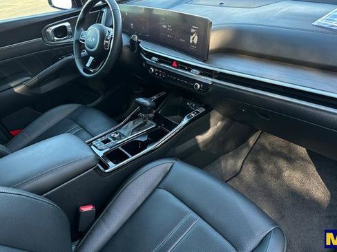 Used 2024 Kia Sorento SX image 20