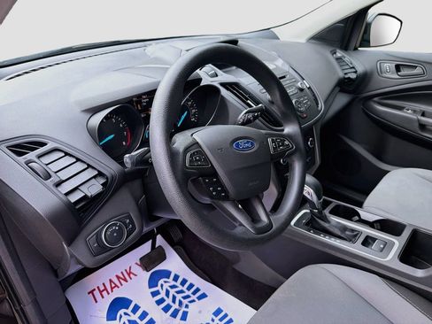 Used 2017 Ford Escape S FWD image 9