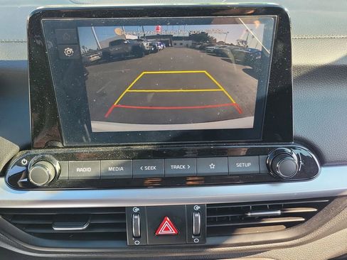 Used 2023 Kia Forte LX image 26