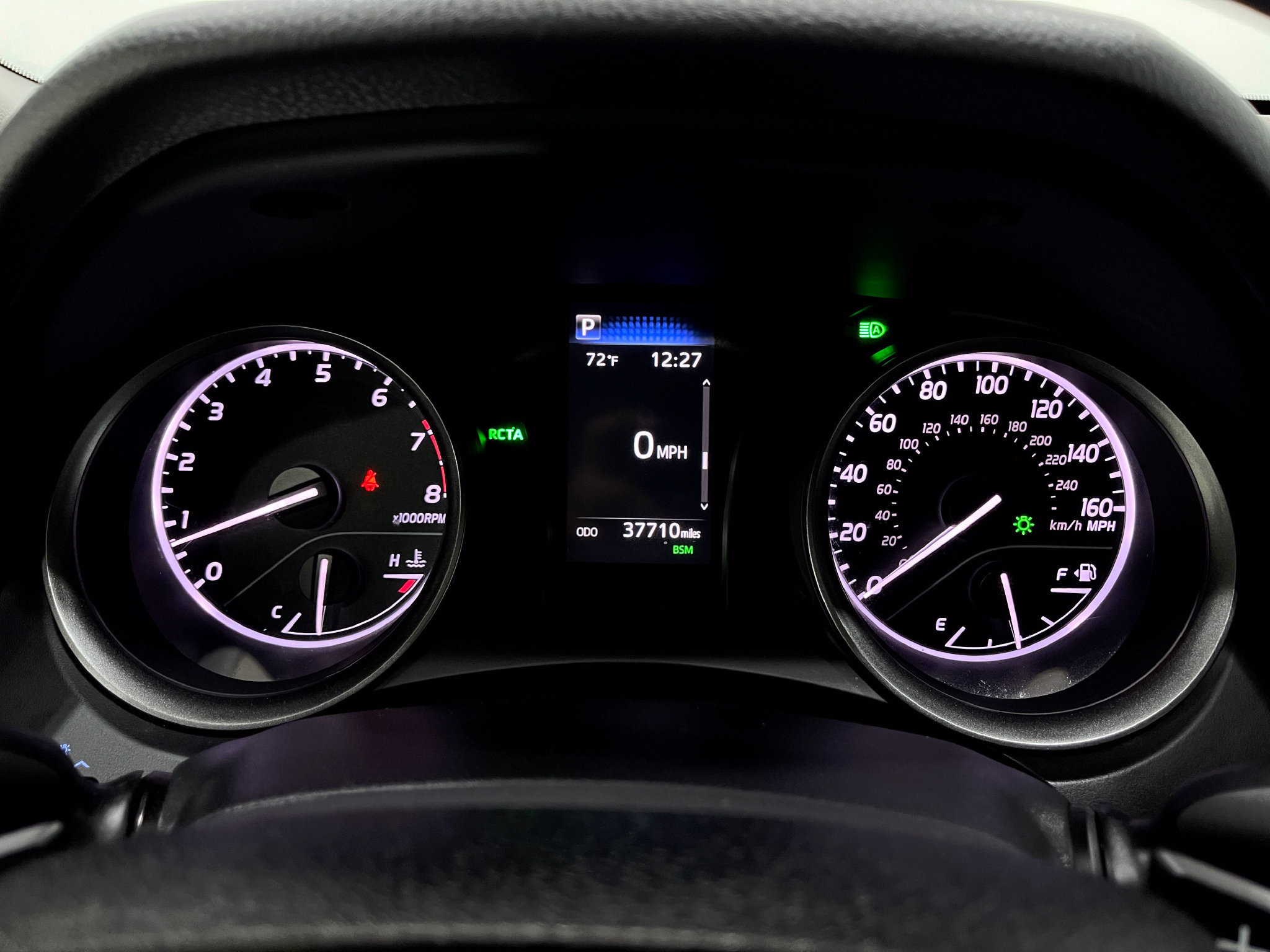 Used 2024 Toyota Camry SE w/ Cold Weather Package FWD image 21