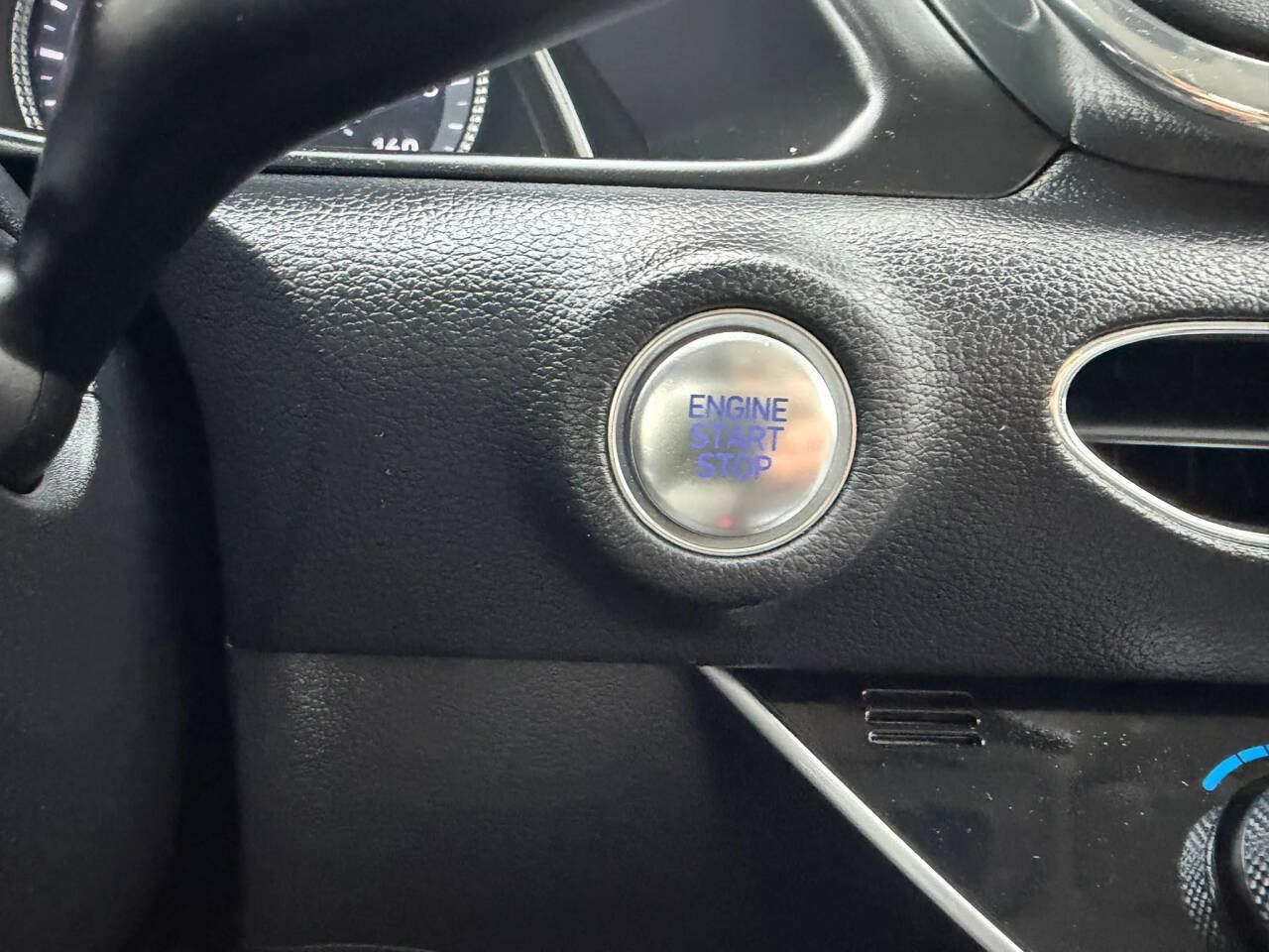 Used 2021 Hyundai Sonata SEL w/ Preferred Accessory Package FWD image 28
