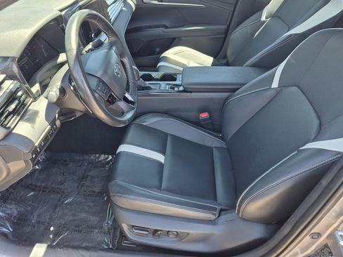 Certified 2025 Toyota Camry SE FWD image 16
