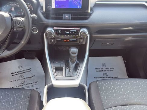 Used 2025 Toyota RAV4 XLE w/ Convenience Package FWD image 15