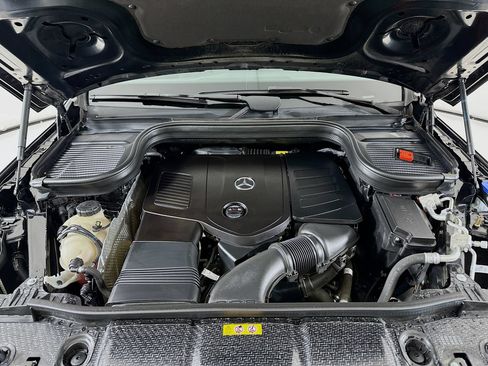 Certified 2025 Mercedes-Benz GLE 350 4MATIC image 32