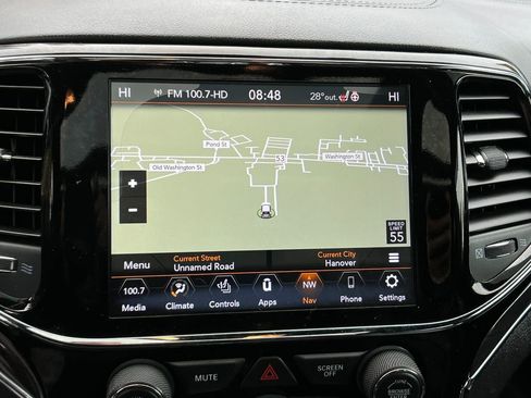 Used 2020 Jeep Grand Cherokee Overland image 18