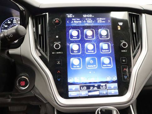 Used 2023 Subaru Outback Premium image 10