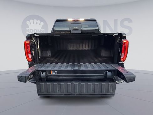 Used 2024 GMC Sierra 1500 AT4X image 27