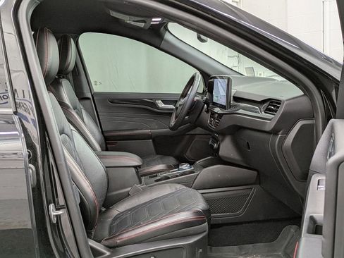 Used 2023 Ford Escape ST-Line Elite w/ Premium Technology Package AWD/4WD image 24