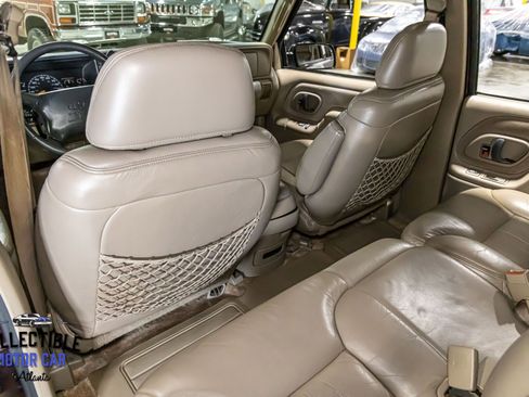 Used 1997 Chevrolet Suburban 2WD w/ Preferred Equipment Group 3 image 75