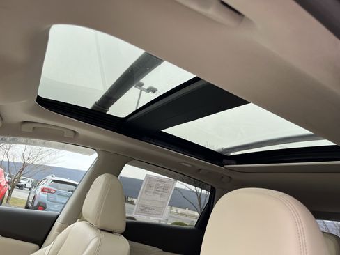 Used 2016 Nissan Murano Platinum w/ Platinum Technology Package image 22