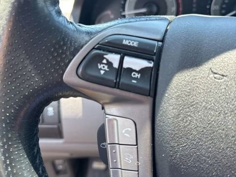 Used 2015 Honda Odyssey Touring image 16