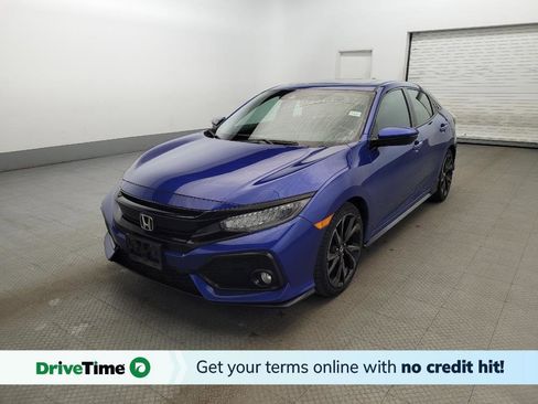 Used 2019 Honda Civic Sport Touring image 1