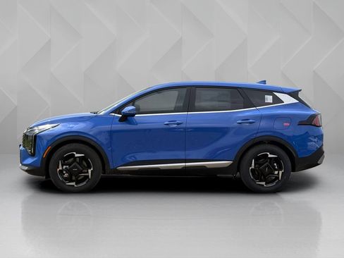 New 2026 Kia Sportage EX FWD image 8
