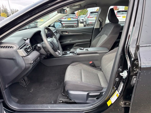 Used 2025 Toyota Camry LE FWD image 12