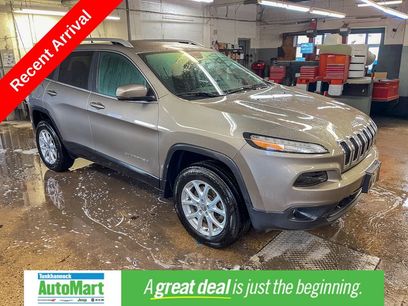 Used 2017 Jeep Cherokee Latitude w/ Safety/Convenience Group