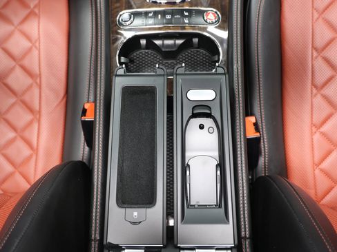 Used 2017 Bentley Flying Spur S V8 AWD/4WD image 43