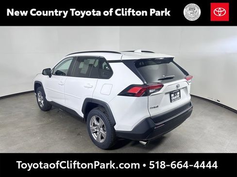 Used 2023 Toyota RAV4 XLE image 5