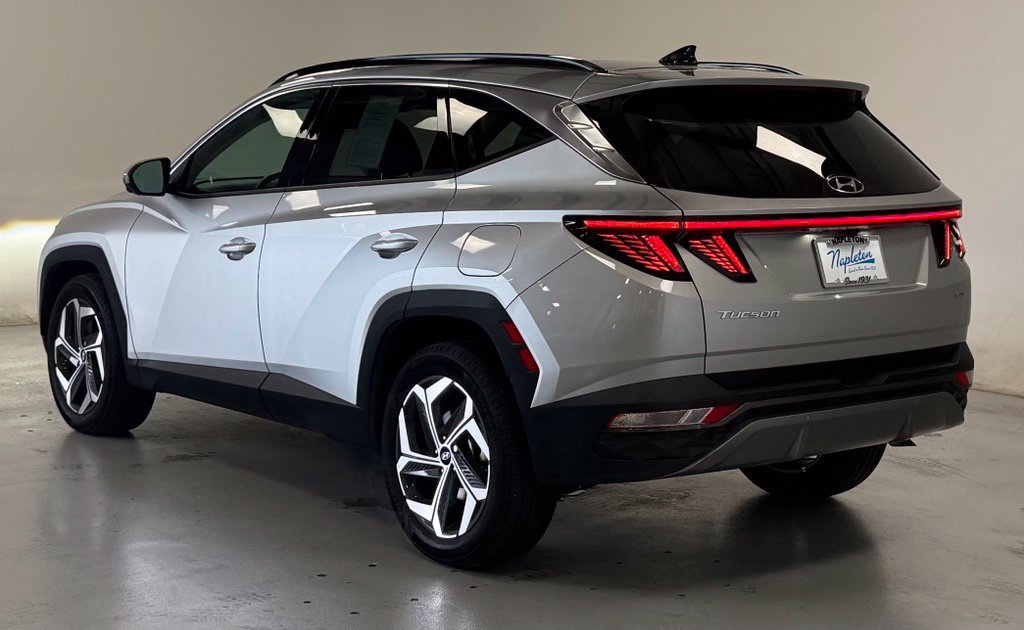 Certified 2024 Hyundai Tucson Limited AWD/4WD image 4