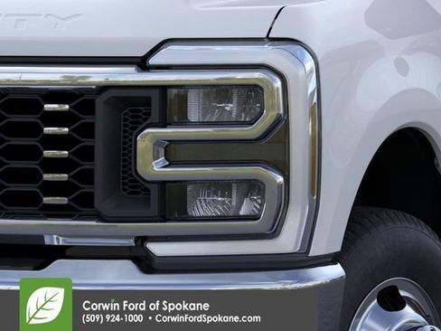 New 2026 Ford F350 Lariat AWD/4WD image 18