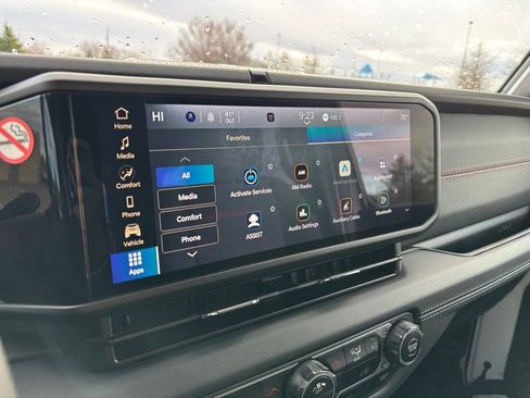 Used 2024 Jeep Wrangler Unlimited Rubicon image 17