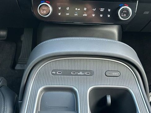 New 2026 Hyundai Palisade Calligraphy AWD/4WD image 31