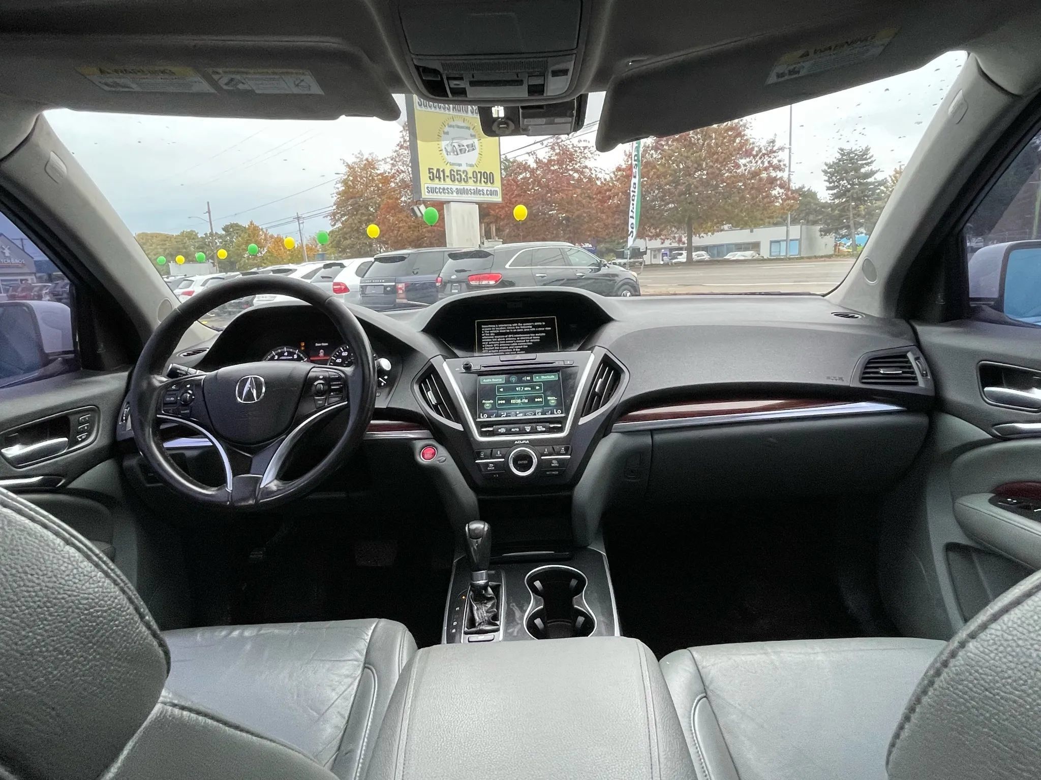 Used 2014 Acura MDX w/ Technology Package AWD/4WD image 10