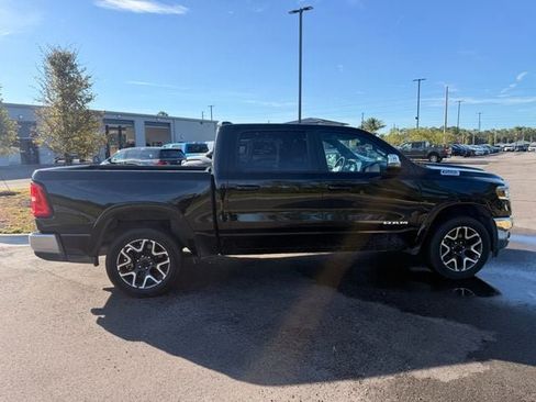 Used 2026 RAM 1500 Laramie AWD/4WD image 17