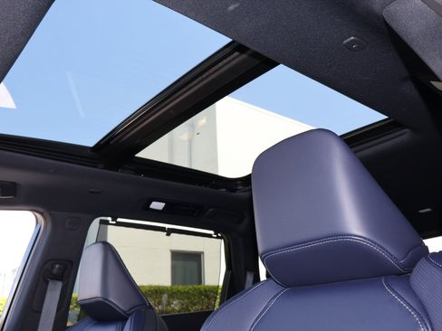 Certified 2026 INFINITI QX60 Sport w/ Dark Cargo Package image 5