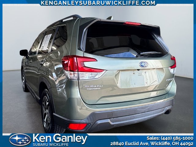 Used 2019 Subaru Forester Premium AWD/4WD image 3