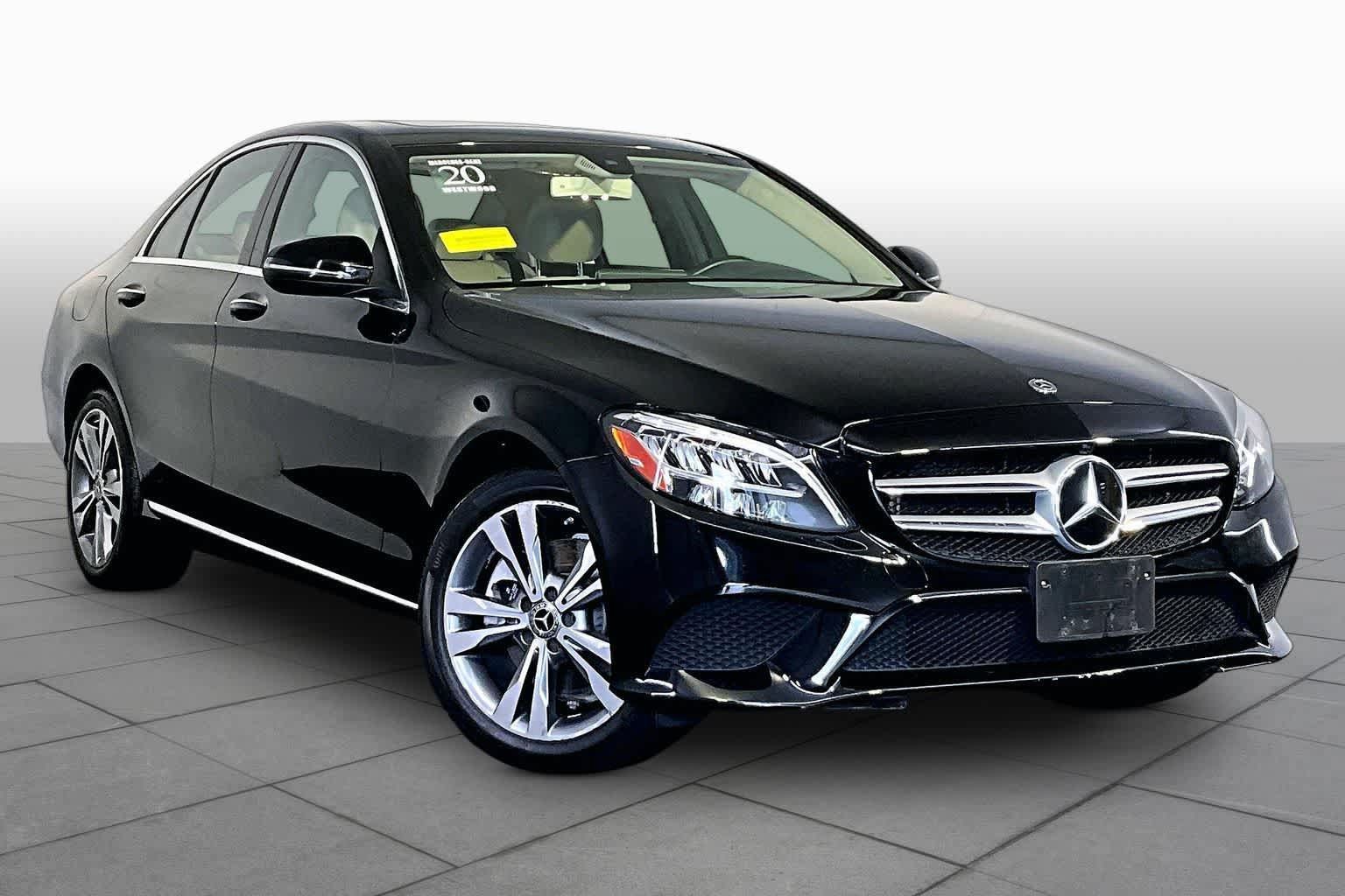 Used 2020 Mercedes-Benz C 300 4MATIC Sedan image 3