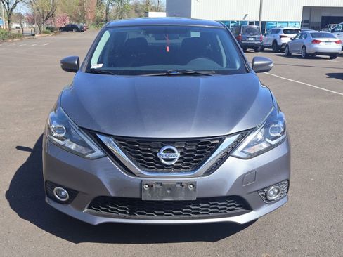 Used 2016 Nissan Sentra SR image 9