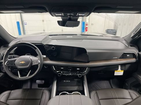 New 2026 Chevrolet Tahoe High Country AWD/4WD image 10