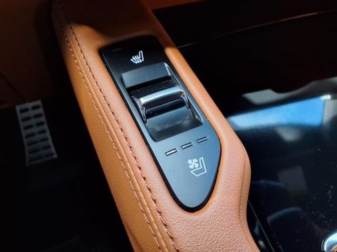 Used 2025 Kia Telluride SX Prestige X-Line AWD/4WD image 16