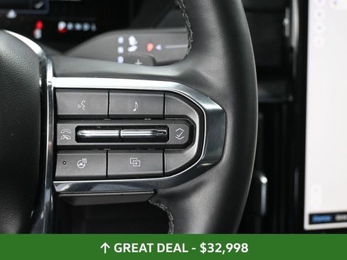 Used 2024 GMC Acadia Elevation image 37