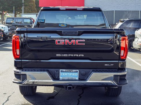 Certified 2025 GMC Sierra 1500 SLT image 22