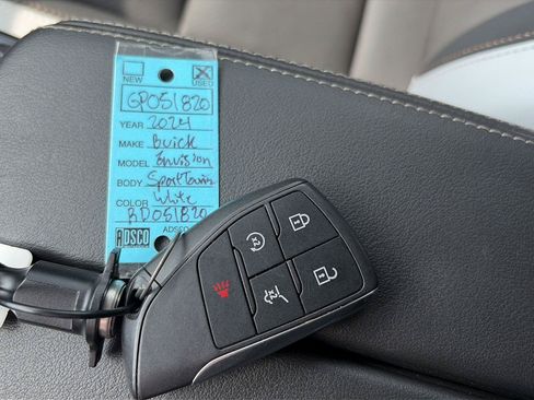 Used 2024 Buick Envision Sport Touring AWD/4WD image 34