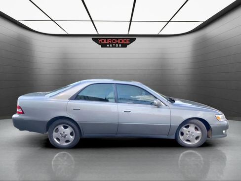 Used 2000 Lexus ES 330 image 6